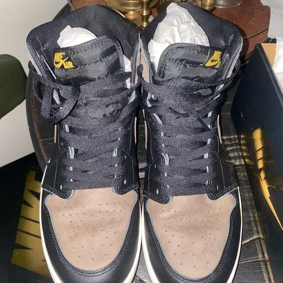 Jordan 1 High Mocha Men’s OG Release (2020) Size 11 Receipt Nike - Picture 16 of 16